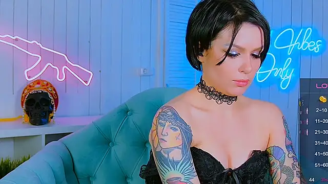 Snapshot of My_toys_pink chatting on 12, 3, 2025 My toys pink online show from 12, 3, 2025