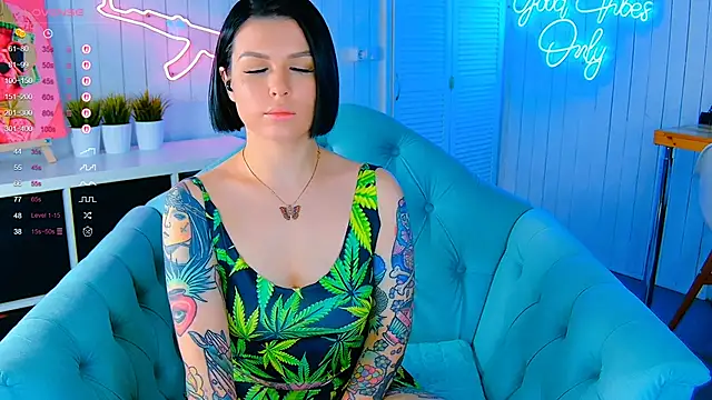 My toys pink online show from 30, 11, 2025