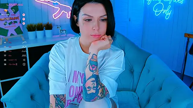 My toys pink online show from 21, 11, 2025