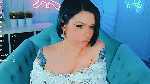 My toys pink online show from 25, 11, 2025