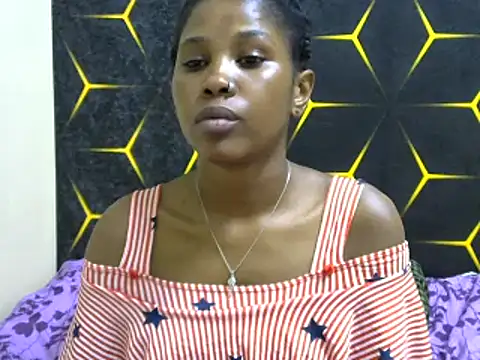 miss lyne001 online show from 28, 2, 2025
