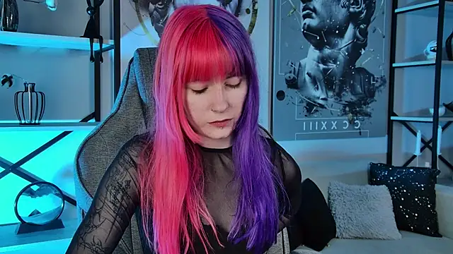 LexiWenford online show from 25, 6, 2026