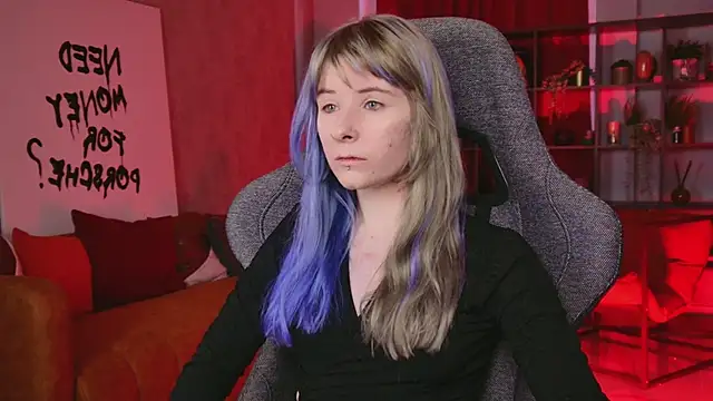 Snapshot of LexiWenford chatting on 5, 5, 2026 LexiWenford online show from 5, 5, 2026
