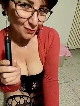 Snapshot of Viola8p chatting on 19, 5, 2026 Viola8p online show from 19, 5, 2026