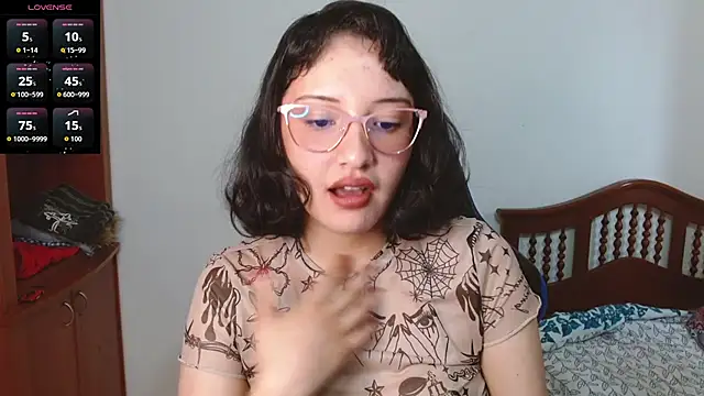 alexaa08 online show from 6, 11, 2025