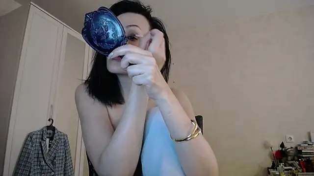 Snapshot of Devil_Goddess chatting on 11, 6, 2026 Devil Goddess online show from 11, 6, 2026