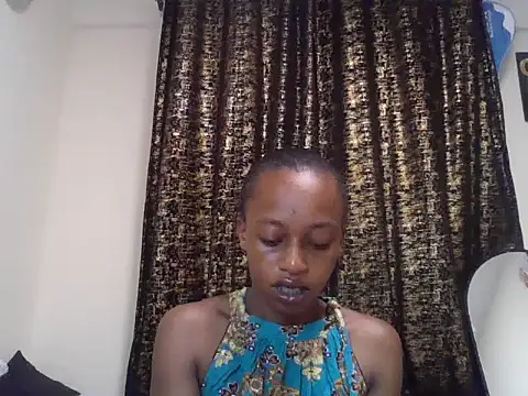 Petite doll20 online show from 17, 4, 2026