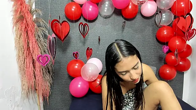 Snapshot of monse_02 chatting on 15, 2, 2025 monse 02 online show from 15, 2, 2025