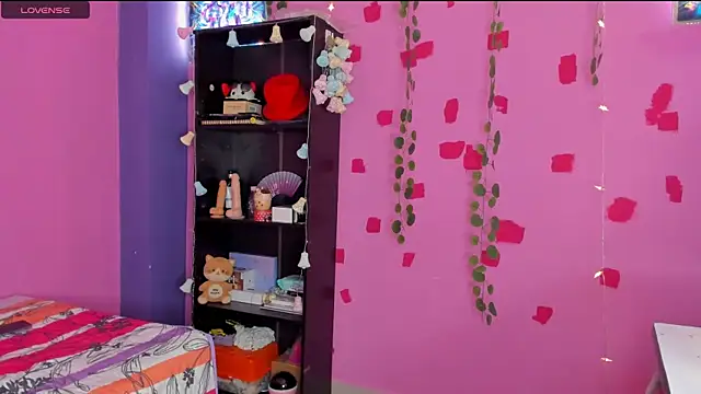 Snapshot of kittyzenn chatting on 30, 1, 2025 kittyzenn online show from 30, 1, 2025