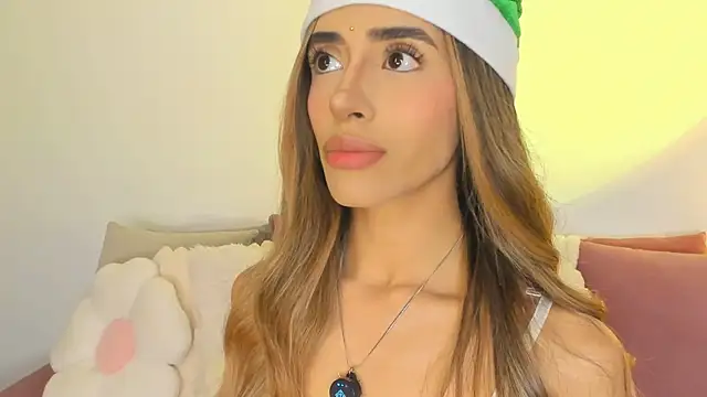 StormiRusso online show from 23, 12, 2025