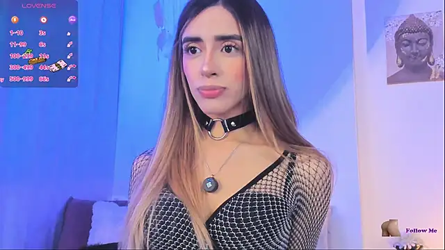 Snapshot of StormiRusso chatting on 10, 11, 2025 StormiRusso online show from 10, 11, 2025