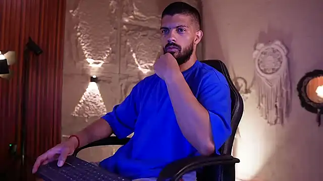 Snapshot of DannSaenz chatting on 16, 6, 2026 DannSaenz online show from 16, 6, 2026