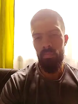 Snapshot of DannSaenz chatting on 11, 5, 2026 DannSaenz online show from 11, 5, 2026