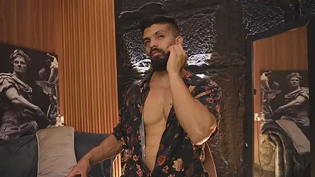 DannSaenz online show from 11, 10, 2025