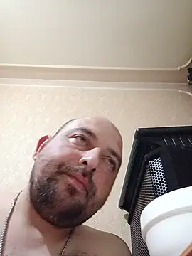 Snapshot of Alex33ast chatting on 7, 6, 2026 Alex33ast online show from 7, 6, 2026