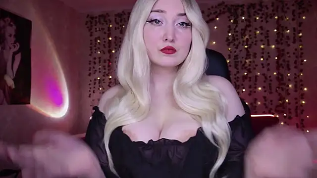 AllisonBlack  online show from 9, 11, 2025