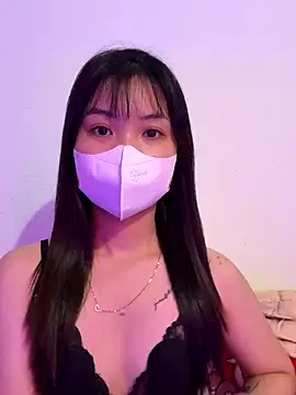 Maeve2k5 online show from 10, 11, 2025