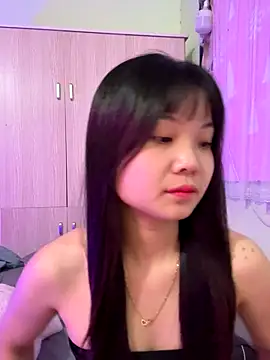 Maeve2k5 online show from 22, 11, 2025