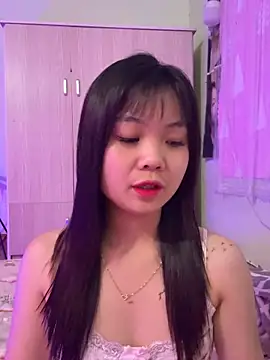 Maeve2k5 online show from 17, 10, 2025