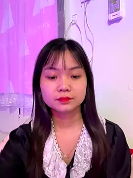 Maeve2k5 online show from 24, 10, 2025