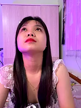 Maeve2k5 online show from 12, 10, 2025