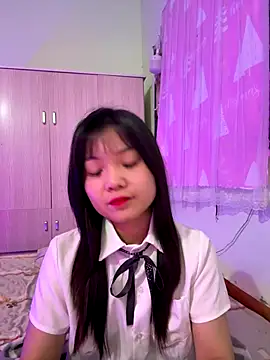 Maeve2k5 online show from 22, 10, 2025