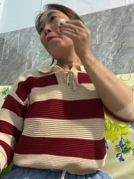 Linaannn online show from 2, 2, 2026