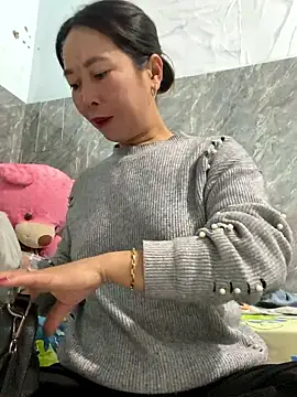 Linaannn online show from 11, 1, 2026