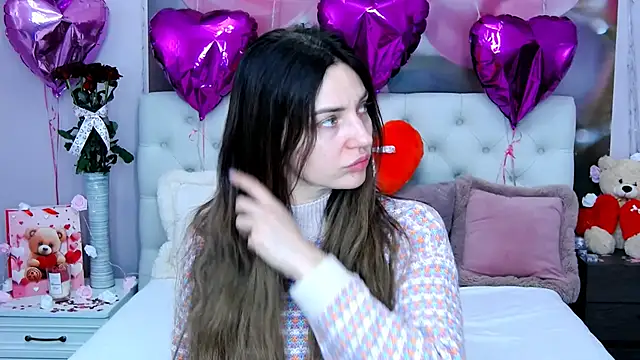 VioletUmi online show from 14, 2, 2025