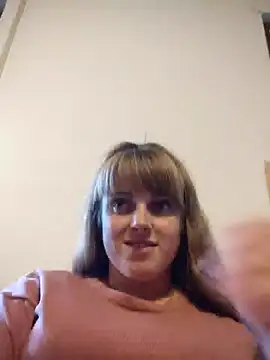 Snapshot of CoddessCrystal chatting on 28, 9, 2025 CoddessCrystal online show from 28, 9, 2025