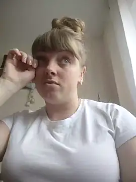 CoddessCrystal online show from 12, 2, 2026