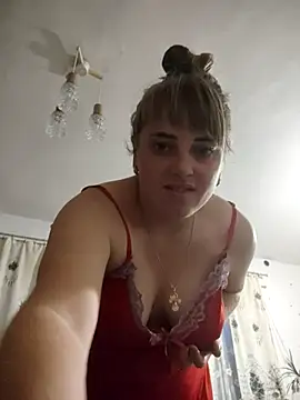 Snapshot of CoddessCrystal chatting on 21, 10, 2025 CoddessCrystal online show from 21, 10, 2025