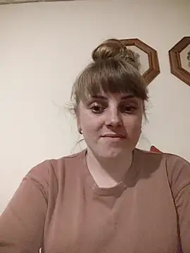 CoddessCrystal online show from 12, 4, 2026