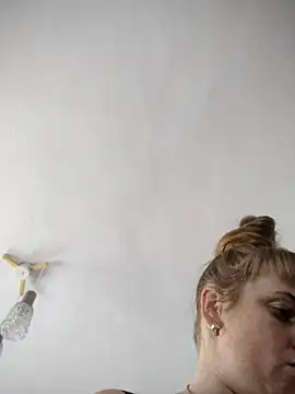 Snapshot of CoddessCrystal chatting on 13, 11, 2025 CoddessCrystal online show from 13, 11, 2025