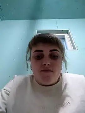 Snapshot of CoddessCrystal chatting on 12, 3, 2025 CoddessCrystal online show from 12, 3, 2025