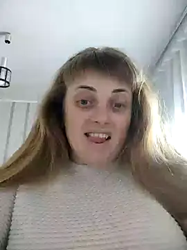 Snapshot of CoddessCrystal chatting on 27, 2, 2025 CoddessCrystal online show from 27, 2, 2025