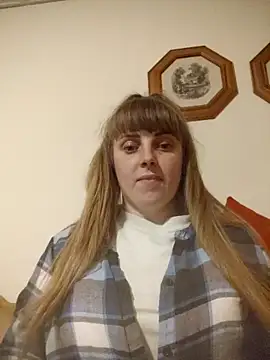 CoddessCrystal online show from 4, 3, 2026