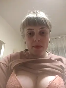 CoddessCrystal online show from 2, 2, 2026