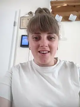 CoddessCrystal online show from 27, 3, 2026
