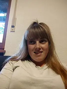Snapshot of CoddessCrystal chatting on 25, 9, 2025 CoddessCrystal online show from 25, 9, 2025