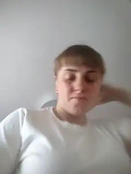 CoddessCrystal online show from 4, 3, 2026