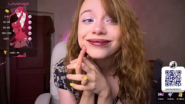 Snapshot of _SofiaBrown chatting on 11, 9, 2025 SofiaBrown online show from 11, 9, 2025