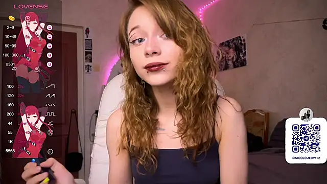 Snapshot of _SofiaBrown chatting on 20, 9, 2025 SofiaBrown online show from 20, 9, 2025