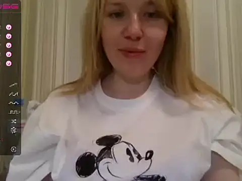 Snapshot of urbadkitty chatting on 24, 1, 2025 urbadkitty online show from 24, 1, 2025