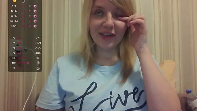 Snapshot of urbadkitty chatting on 10, 10, 2025 urbadkitty online show from 10, 10, 2025