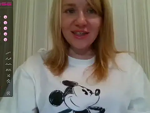 Snapshot of urbadkitty chatting on 19, 1, 2025 urbadkitty online show from 19, 1, 2025