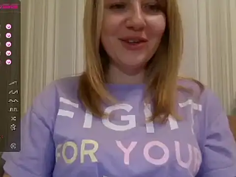 Snapshot of urbadkitty chatting on 12, 3, 2025 urbadkitty online show from 12, 3, 2025