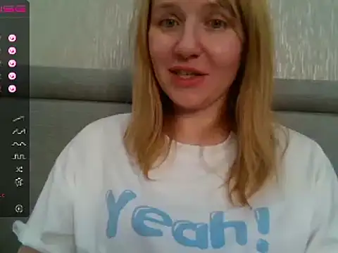 Snapshot of urbadkitty chatting on 14, 1, 2025 urbadkitty online show from 14, 1, 2025