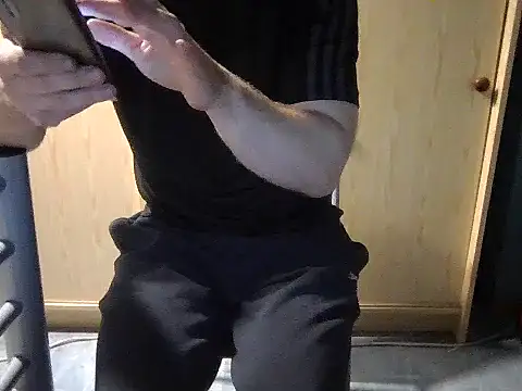 Snapshot of rugbyboy22 chatting on 23, 10, 2025 rugbyboy22 online show from 23, 10, 2025