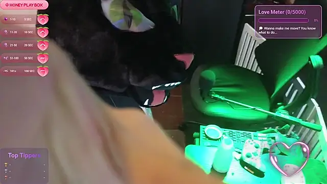 april show her online show from 25, 7, 2026